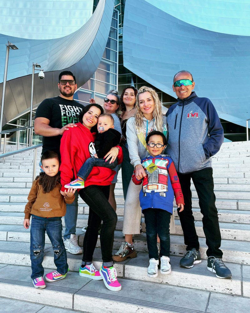 Family visiting downtown Los Angeles during a Guideline Tours Los Angeles sightseeing tour
